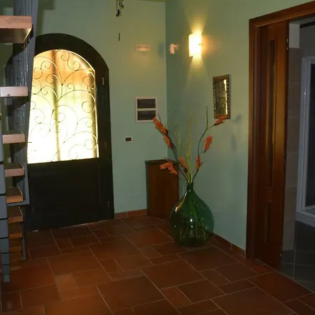 Casa Borgo Parrini * 파르티니코